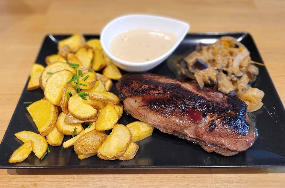 La Table de Servies - Restaurant Servies - manger a SERVIES